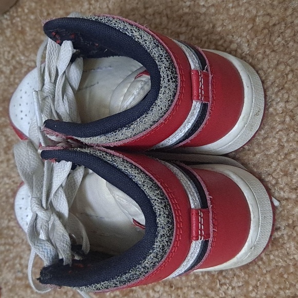 Nike Air Jordan 1 Retro FD1412-612 11C - Picture 4 of 6